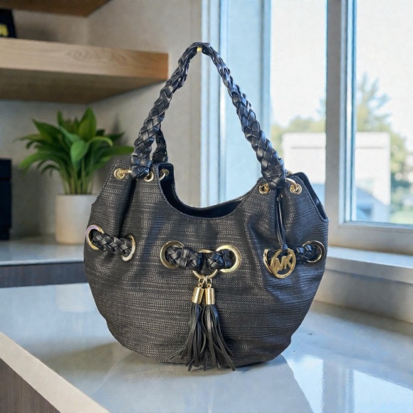 Michael Kors Handbags - Michael Kors Astor Braided Grommet Large Bucket Tote Bag